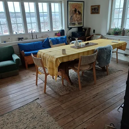 Jesters Island Gasthof *